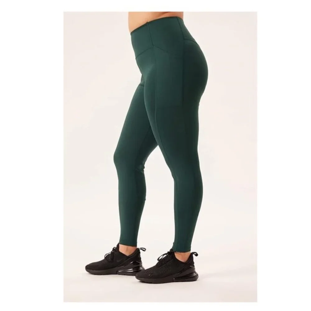 Girlfriend Collective Compressive Pocket Legging - Picture 2 of 9